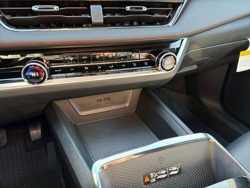 New 2026 Chevrolet Equinox RS image 29