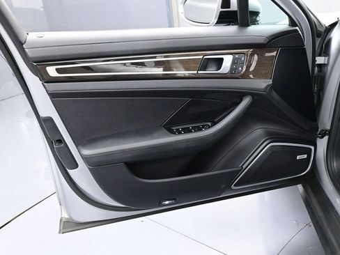 Certified 2022 Porsche Panamera 4 AWD/4WD image 15