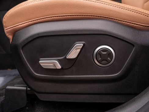 Certified 2025 Hyundai Santa Fe Limited image 26