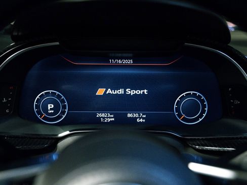 Used 2022 Audi R8 V10 w/ Carbon Exterior Package image 8