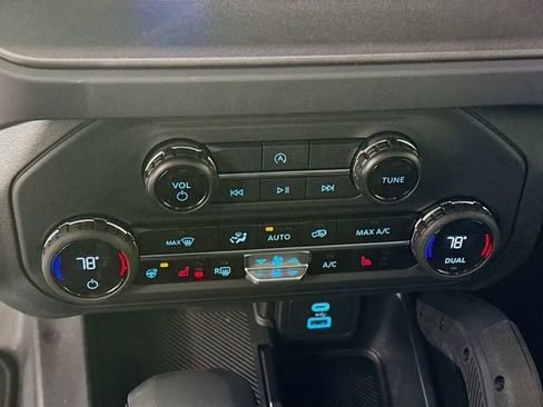 New 2025 Ford Bronco Badlands w/ Sasquatch Package image 19