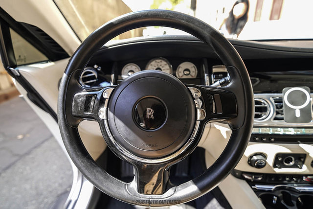 Used 2017 Rolls-Royce Wraith RWD image 58