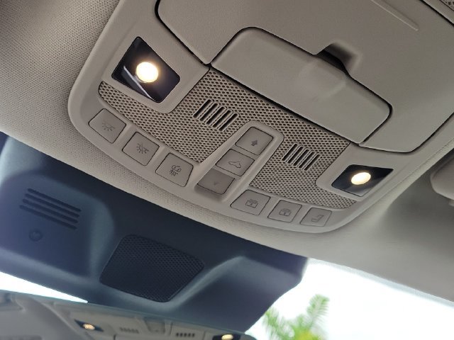 Used 2023 Lincoln Navigator Reserve RWD image 31