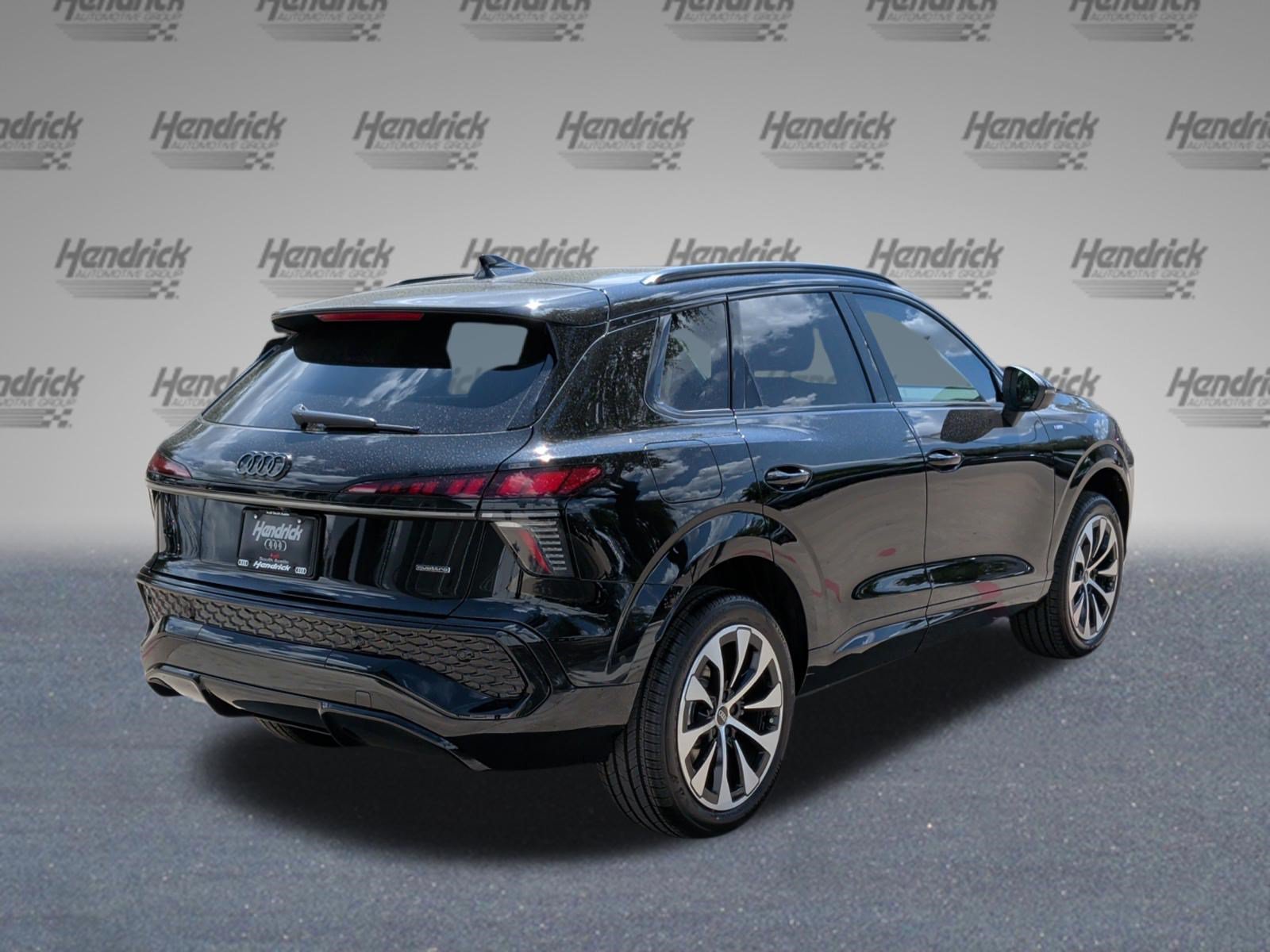 Used 2026 Audi Q3 quattro 2.0T AWD/4WD image 9