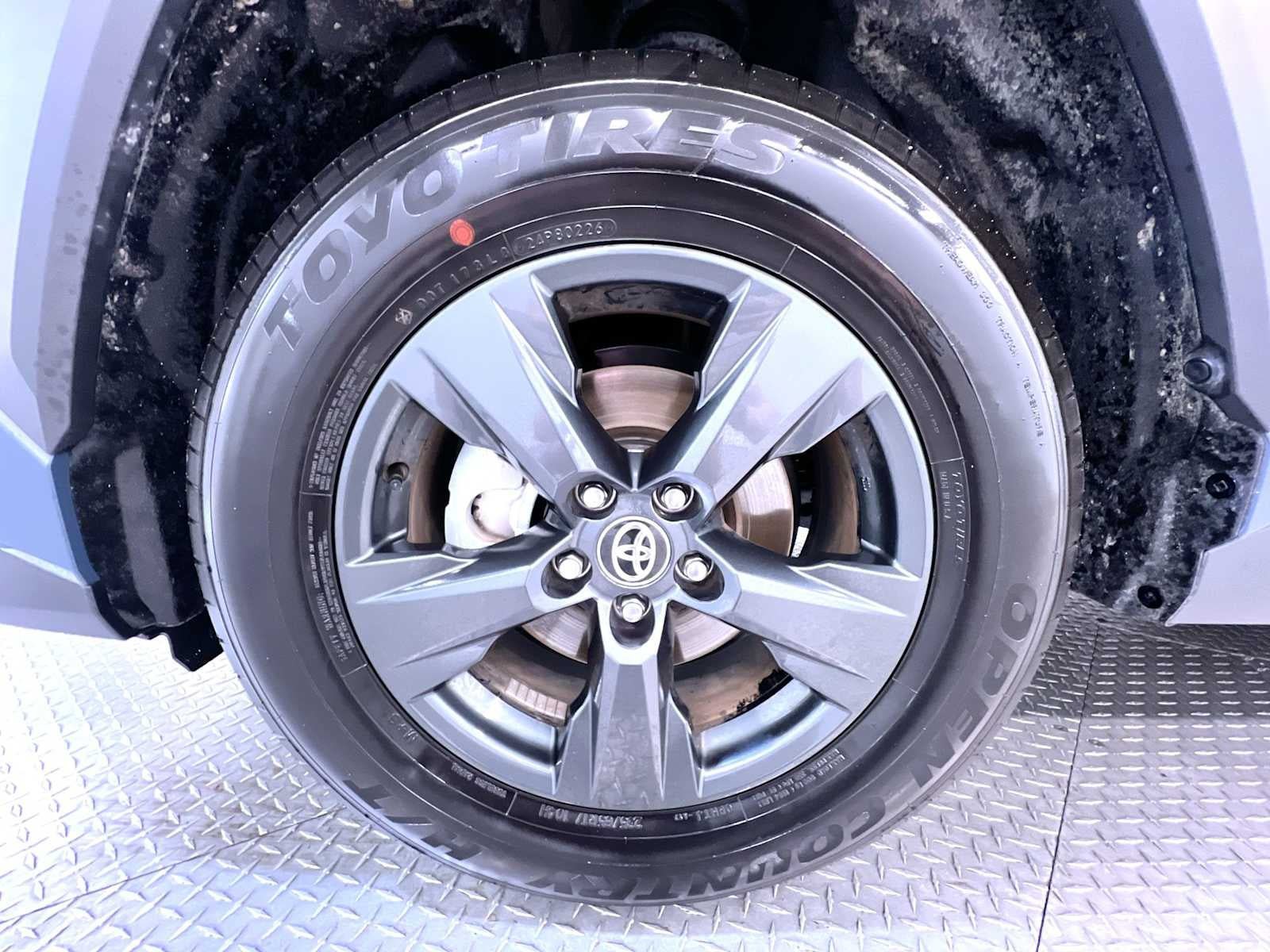 Used 2026 Toyota RAV4 LE AWD/4WD image 10