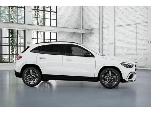 New 2025 Mercedes-Benz GLA 250 image 15