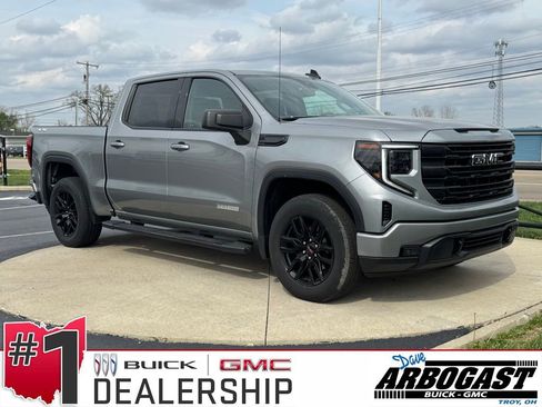 Used 2023 GMC Sierra 1500 Elevation image 1
