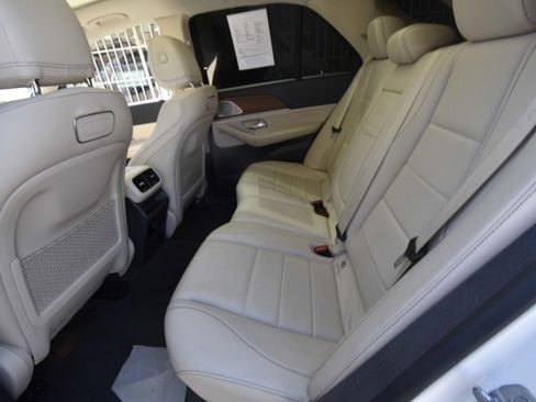 Used 2020 Mercedes-Benz GLE 350 image 11