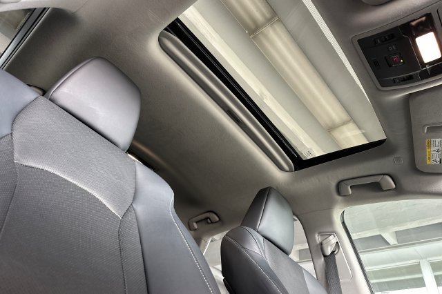 Used 2021 Lexus RX 450h AWD w/ Premium Package image 20
