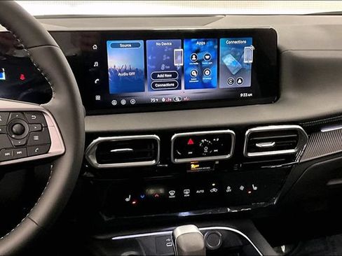 New 2026 Nissan Sentra SV w/ SV Convenience Package FWD image 8