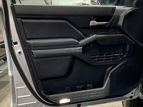 Used 2025 Toyota Tacoma TRD Off-Road w/ TRD Off Road Upgrade Package image 24