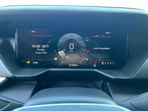 Certified 2025 GMC Acadia Elevation FWD image 29