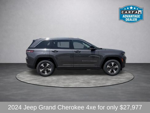 Used 2024 Jeep Grand Cherokee Limited 4xe AWD/4WD image 2