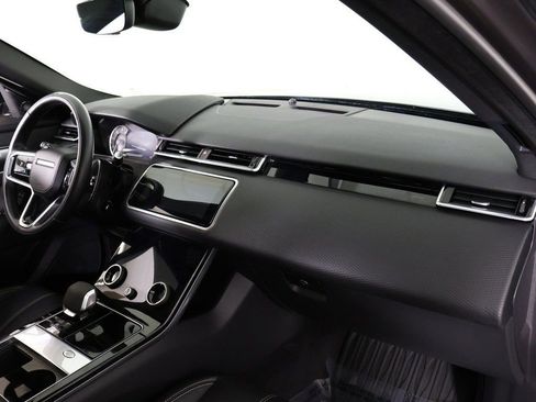 Used 2023 Land Rover Range Rover Velar R-Dynamic S image 33