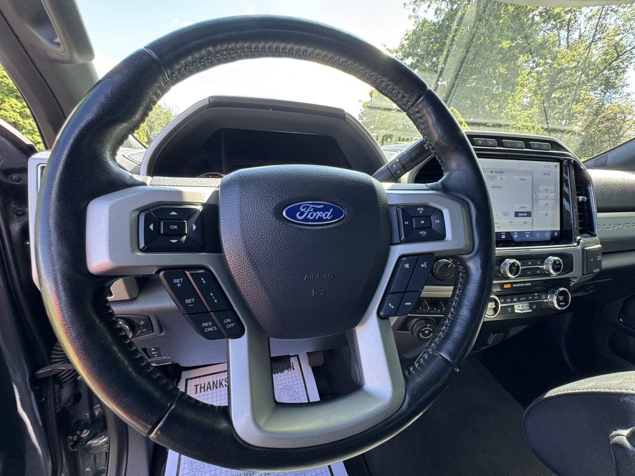 Used 2022 Ford F350 Lariat w/ Lariat Ultimate Package AWD/4WD image 13