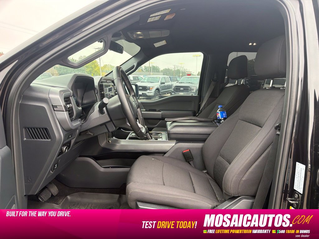 Used 2025 Ford F150 XLT w/ Equipment Group 301A Standard AWD/4WD image 7