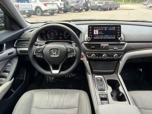 Used 2019 Honda Accord Touring image 23