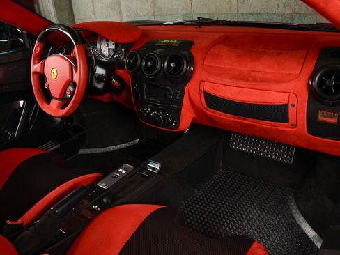 Used 2009 Ferrari F430 Scuderia image 16