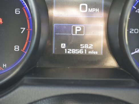 Used 2016 Subaru Legacy 2.5i Limited image 10