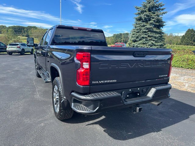 Used 2024 Chevrolet Silverado 2500 Custom w/ Custom Value Package AWD/4WD image 5