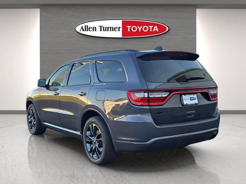 Used 2024 Dodge Durango SXT w/ SXT Blacktop Group image 8