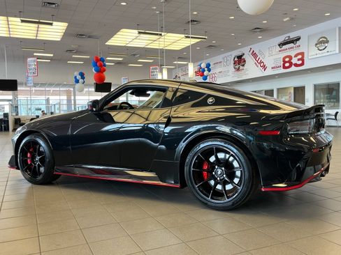 New 2027 Nissan Z NISMO RWD image 2