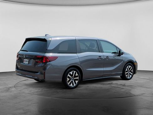 Used 2025 Honda Odyssey EX-L image 7