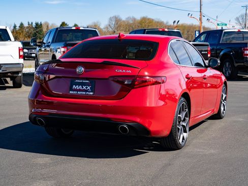 Used 2020 Alfa Romeo Giulia Ti AWD/4WD image 9
