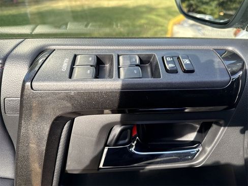 Used 2019 Toyota 4Runner TRD Off-Road Premium image 15