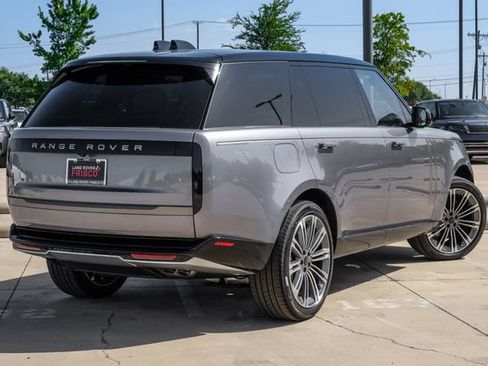 New 2026 Land Rover Range Rover Long Wheelbase SE AWD/4WD image 9