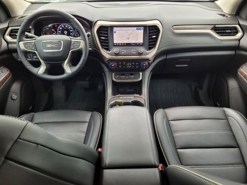 Used 2023 GMC Acadia Denali w/ Denali Ultimate Package AWD/4WD image 13