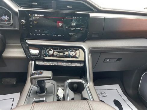 Used 2023 GMC Sierra 1500 Denali w/ Denali Reserve Package AWD/4WD image 32