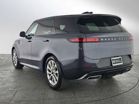 New 2026 Land Rover Range Rover Sport SE image 3