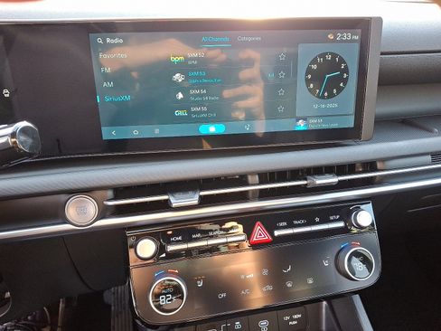 New 2026 Hyundai Santa Cruz SEL AWD/4WD image 7