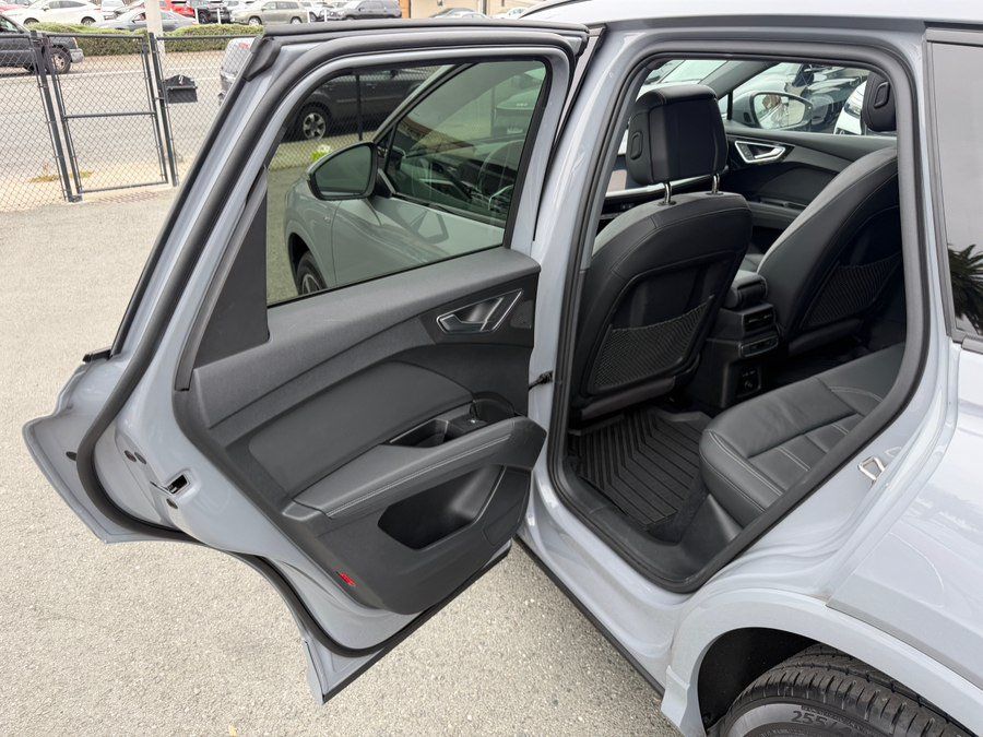 Used 2023 Audi Q4 e-tron Prestige w/ Black Optic Package AWD/4WD image 41