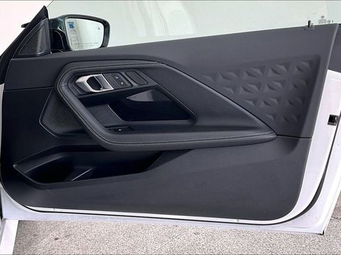 Used 2025 BMW M240i xDrive Coupe image 23