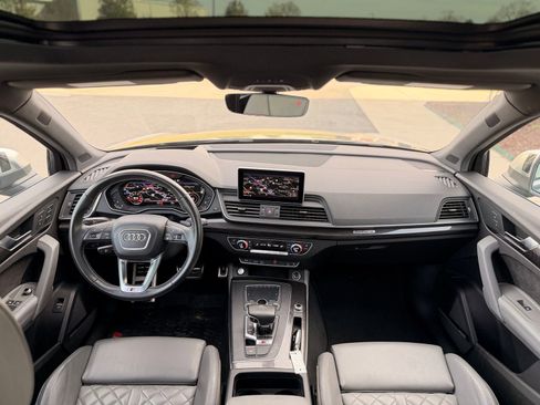 Used 2018 Audi SQ5 Prestige AWD/4WD image 27