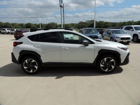 New 2026 Subaru Crosstrek 2.5i Limited image 4