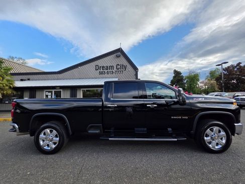 Used 2021 Chevrolet Silverado 3500 LTZ w/ LTZ Premium Package image 1
