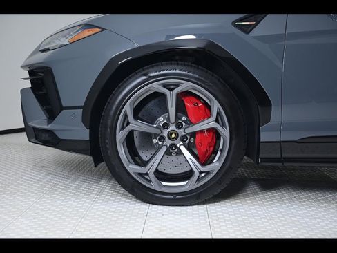 Used 2024 Lamborghini Urus S AWD/4WD image 41