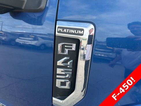 Used 2022 Ford F450 Platinum w/ FX4 Off-Road Package image 3