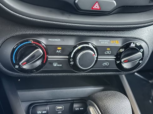 Used 2023 Kia Soul LX w/ Option Group 015 image 19