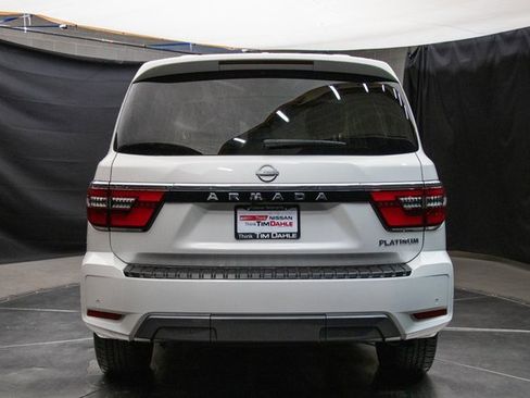 Used 2024 Nissan Armada Platinum w/ Captain's Chairs Package image 11