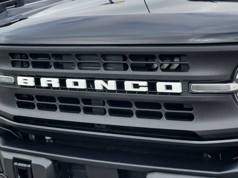 Used 2024 Ford Bronco Black Diamond AWD/4WD image 12