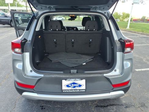 Used 2025 Chevrolet TrailBlazer LT AWD/4WD image 28