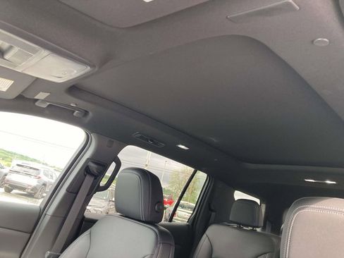 New 2026 Chevrolet Traverse LT w/ Sun and Wheel Package FWD image 20