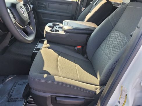 New 2026 RAM 2500 Tradesman AWD/4WD image 12