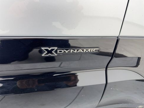 Used 2021 Land Rover Defender 90 X-Dynamic S image 31