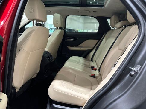 Used 2020 Jaguar F-PACE Premium AWD/4WD image 44