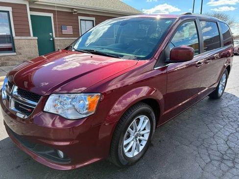 Used 2019 Dodge Grand Caravan SXT FWD image 8